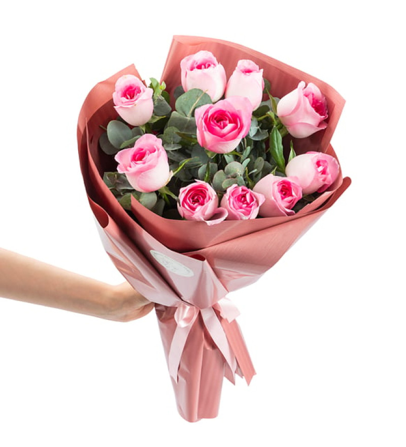 Somon Buket Kağıdında 10'lu Pembe Gül Buketi